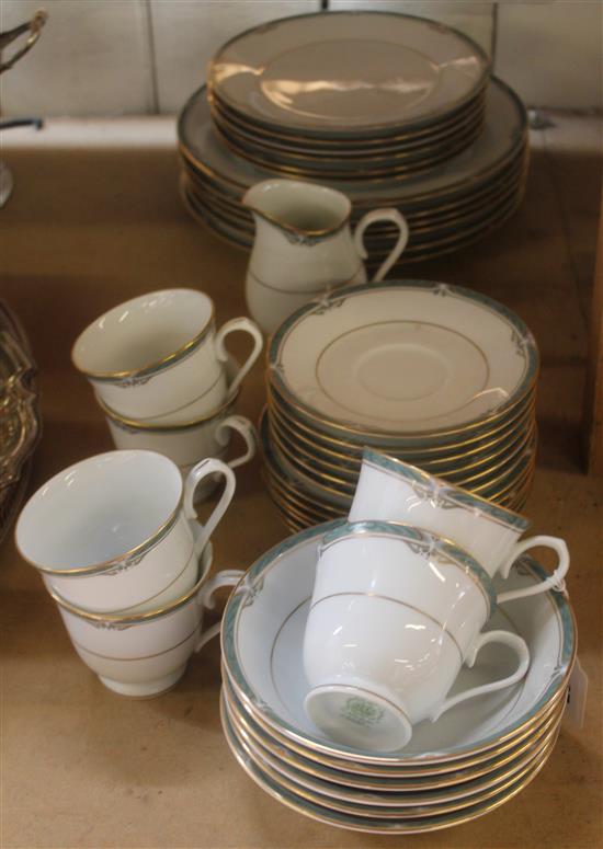 Noritake tea and dinner set